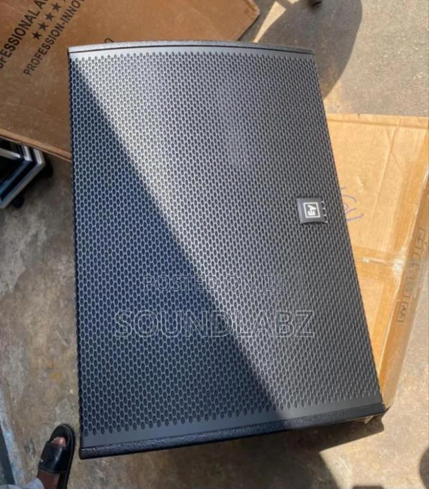 Electro-Voice (Ev) 15inches Passive Stage Monitors · Photo 1