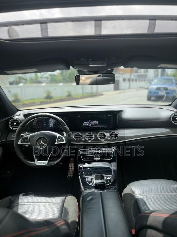 Mercedes-Benz E43 AMG 3.0 AWD 2017 Gray · Photo 6