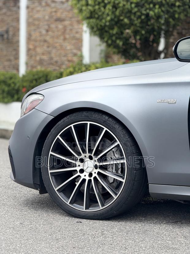 Mercedes-Benz E43 AMG 3.0 AWD 2017 Gray · Photo 3