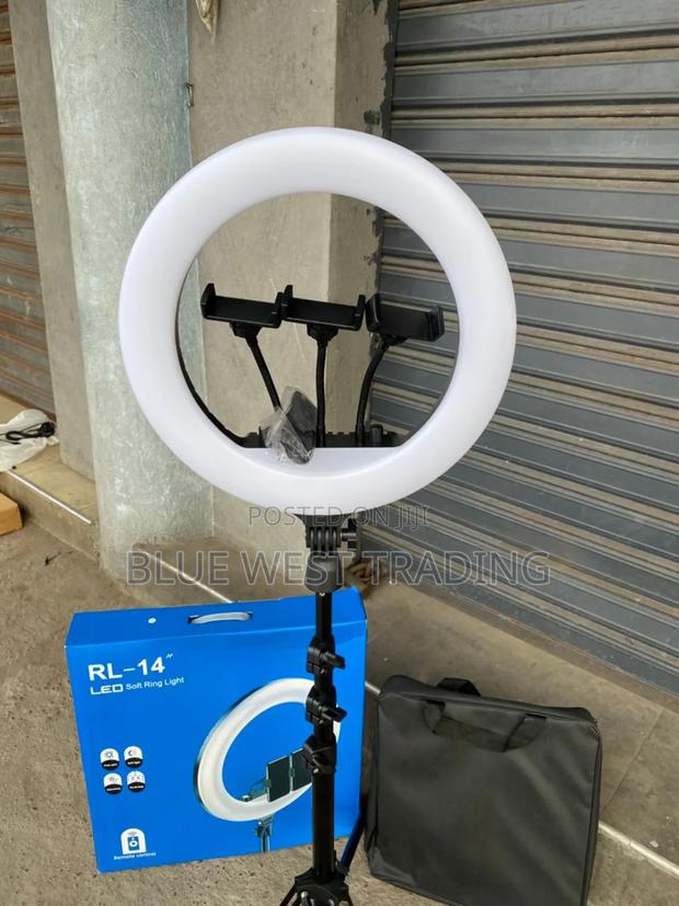 Led Ring Light 14" _ 14 Inches Led Ring Light · Photo 2
