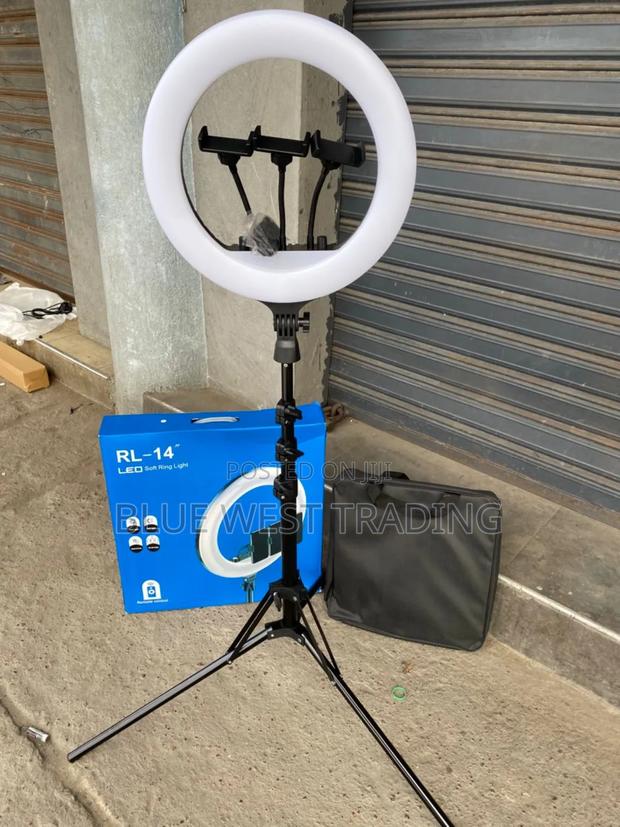 Led Ring Light 14" _ 14 Inches Led Ring Light · Photo 5