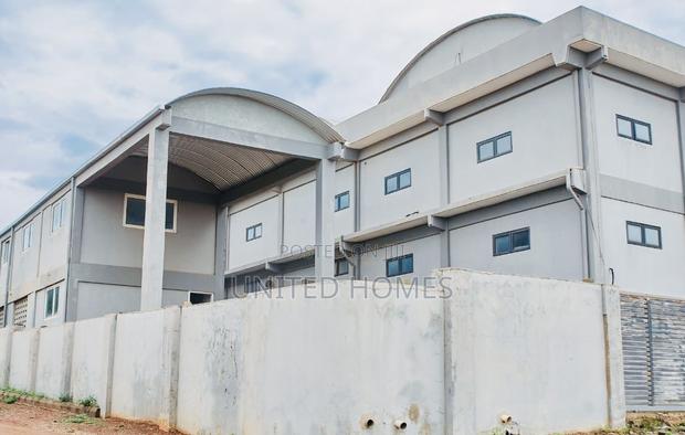 Adenta Pantang Warehouse for Sale · Photo 2