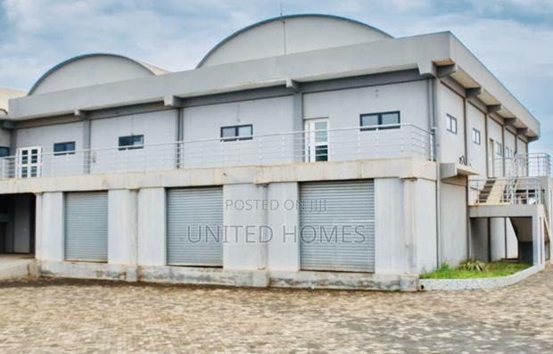 Adenta Pantang Warehouse for Sale · Photo 7