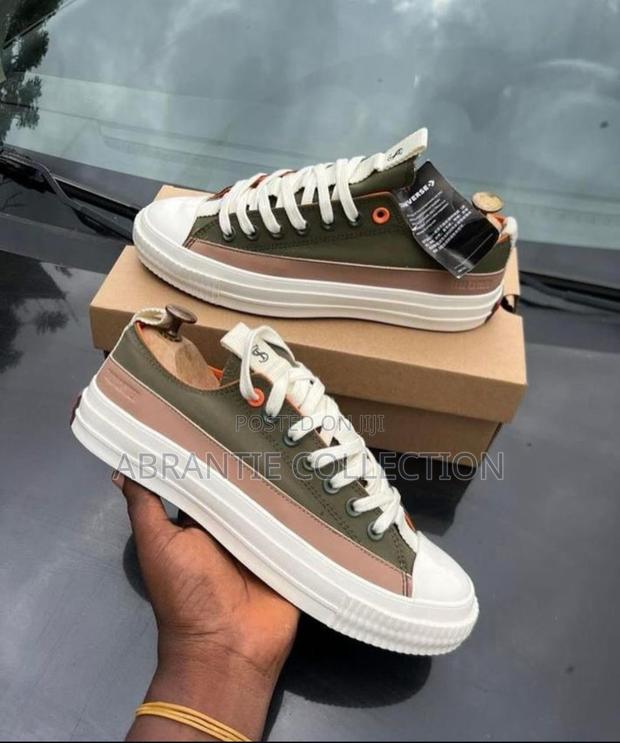 Original Unisex Converse Low Todd Snyder · Photo 1