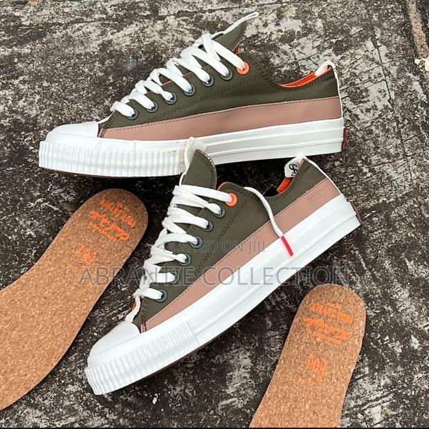 Original Unisex Converse Low Todd Snyder · Photo 2