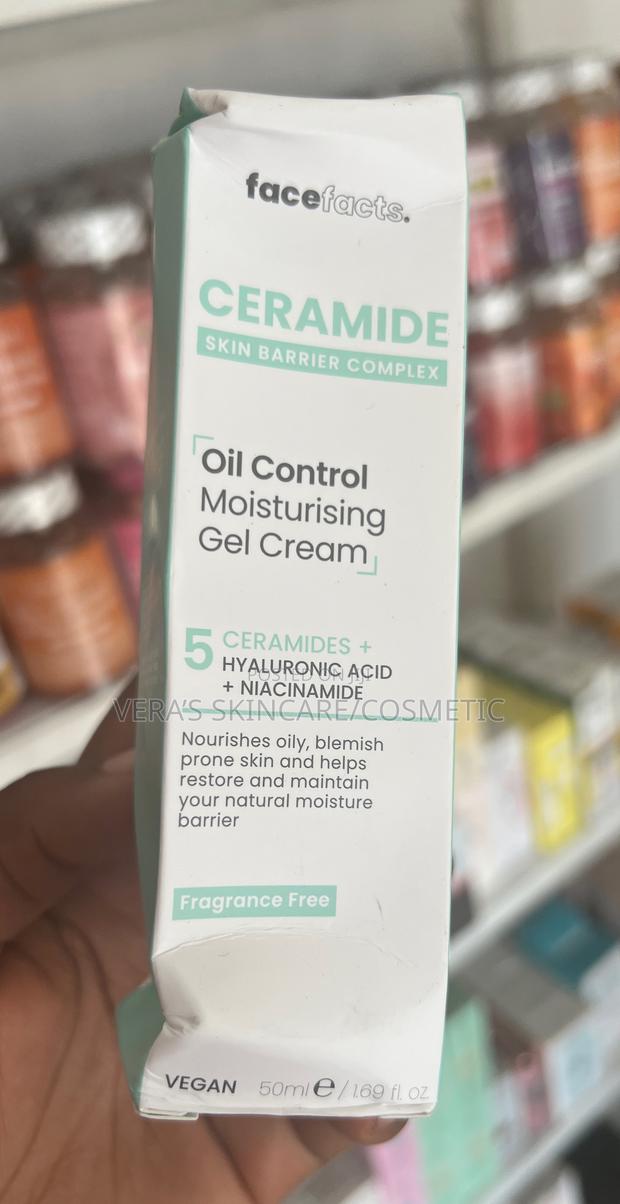 Face Facts Oil Control Facial Set · Photo 2