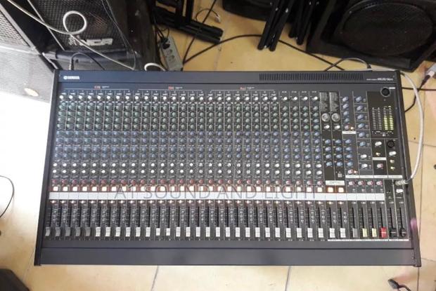 Yamaha 32 Channels Analog Mixer [Mg32/14fx] · Photo 1