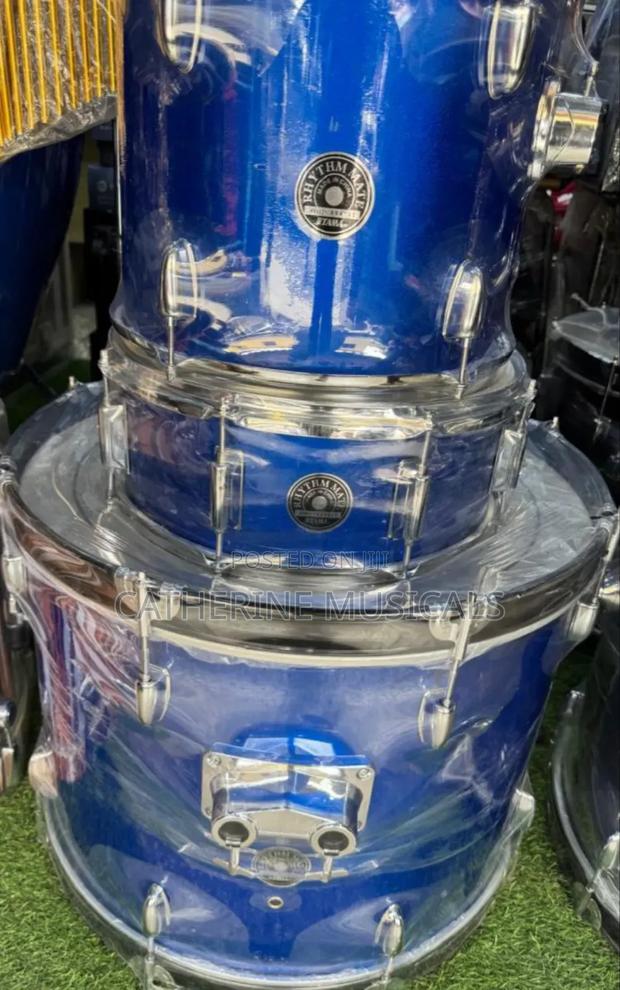 Tama 5-Sets Drums · Photo 1