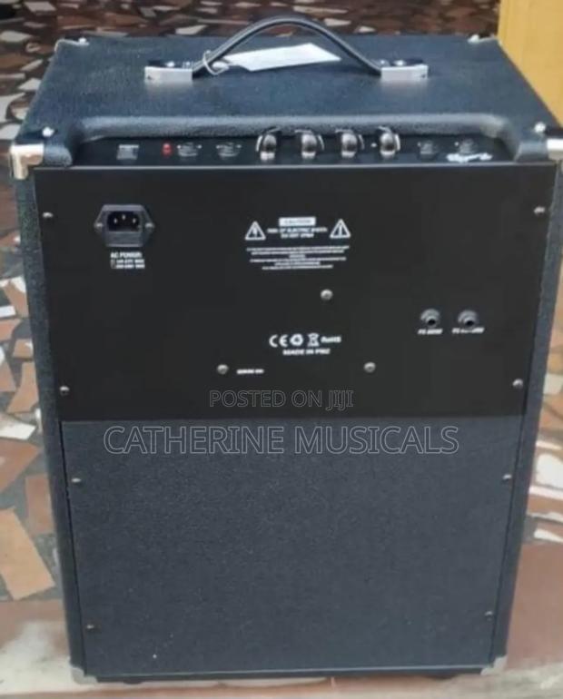 Fender Bass Combo · Photo 2