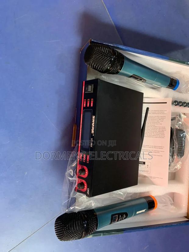 Cordless Microphone · Photo 3