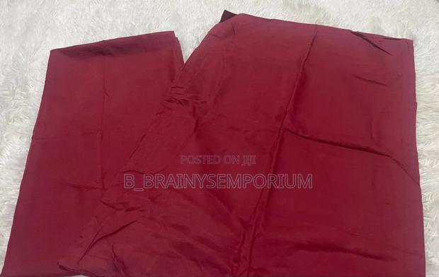 Plain Burgundy Bedsheet + 2 Pillow Cases · Photo 6