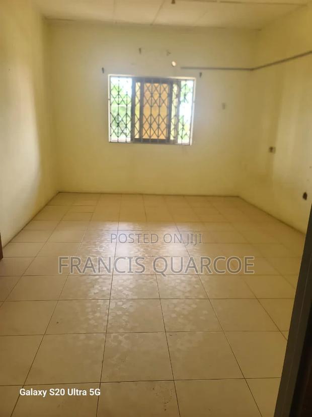 1bdrm Apartment in Francis Quarcoe, Police Station for rent · Photo 4