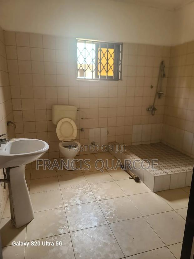 1bdrm Apartment in Francis Quarcoe, Police Station for rent · Photo 8