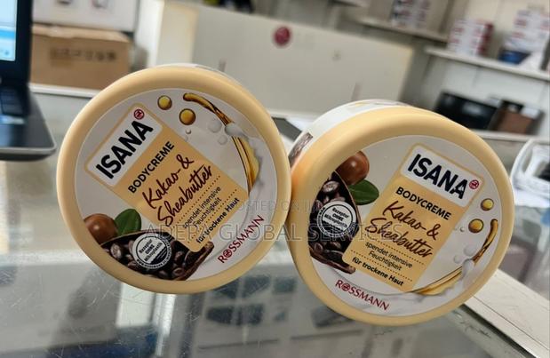 Isana Shea Butter · Photo 2
