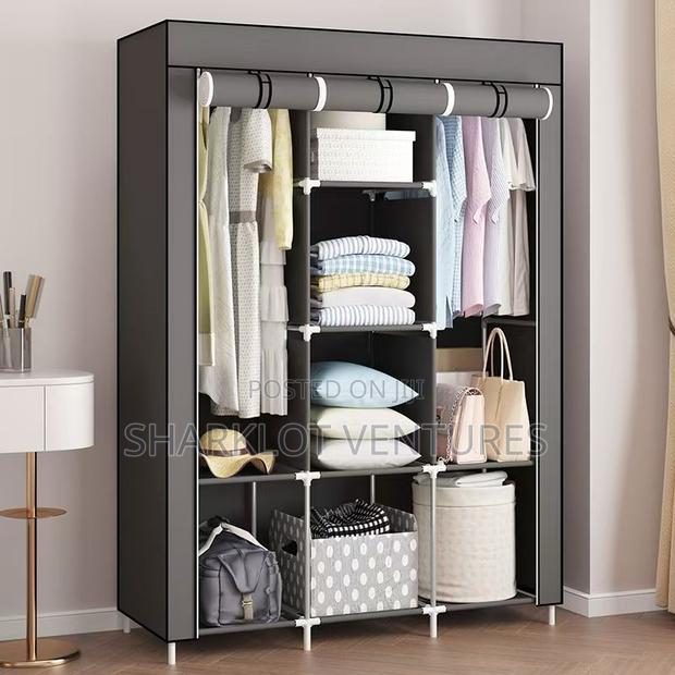 Collapsible Wardrobe · Photo 3