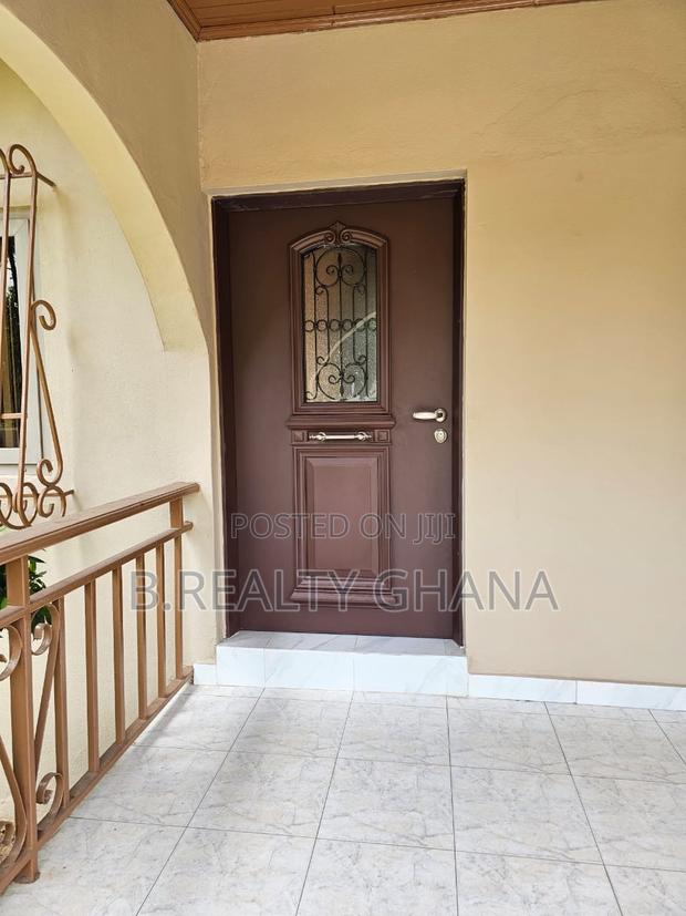 3bdrm House in Spintex for rent · Photo 6