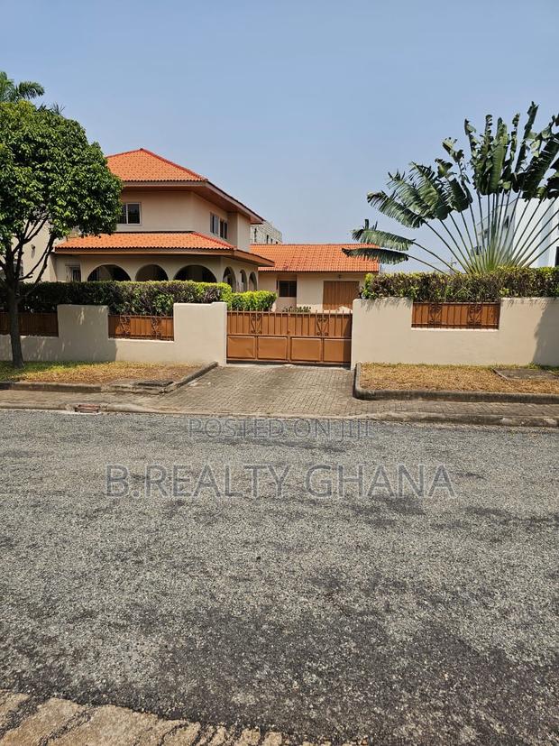 3bdrm House in Spintex for rent · Photo 8