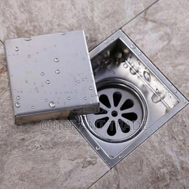 Floor Drains 10cm Silver 555 · Photo 3