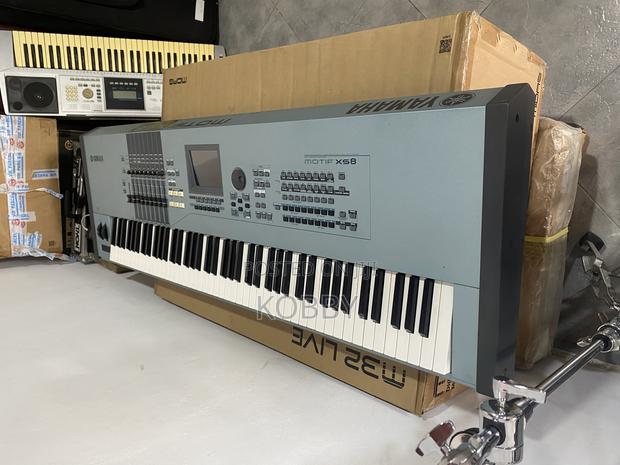 Yamaha Motif Xs8 · Photo 1