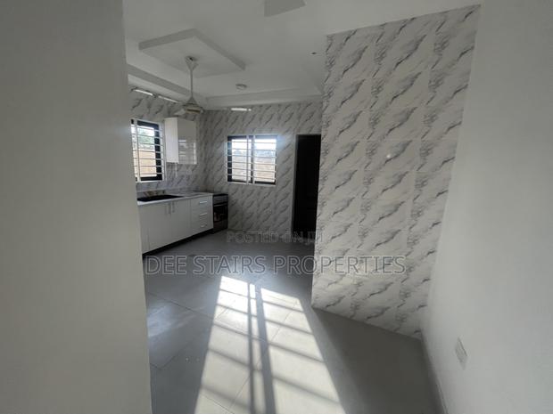 3bdrm Bungalow in Nugua Junction Mall, Teshie-Nungua Estates for sale · Photo 4