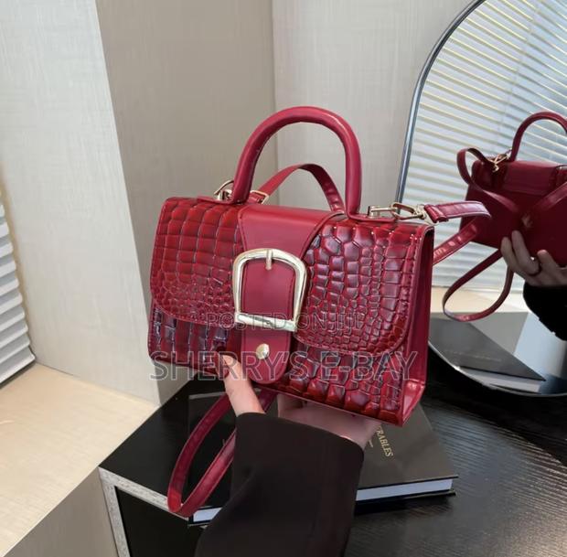 Fashion Crossbody Bags · Photo 3