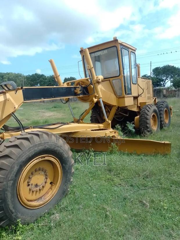 Caterpillar Grader 140h for Sale · Photo 2