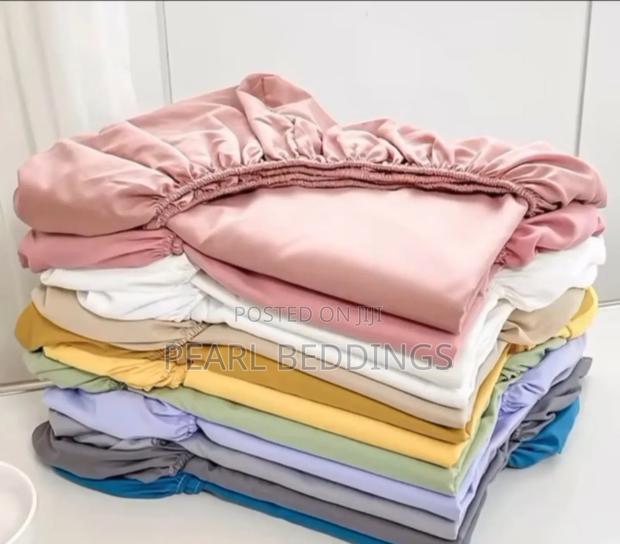 Quality Cotton Fitted Bedsheet, Very Lovely Texture Sheets · Photo 3