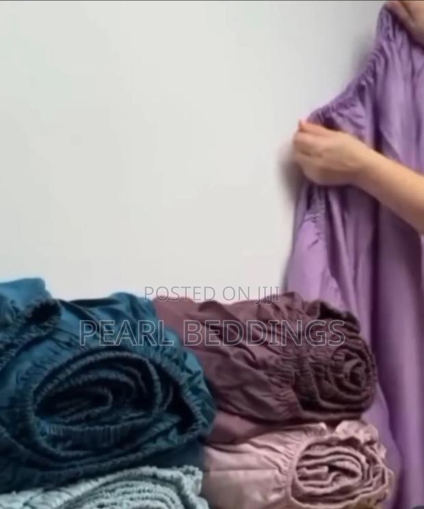 Quality Cotton Fitted Bedsheet, Very Lovely Texture Sheets · Photo 4