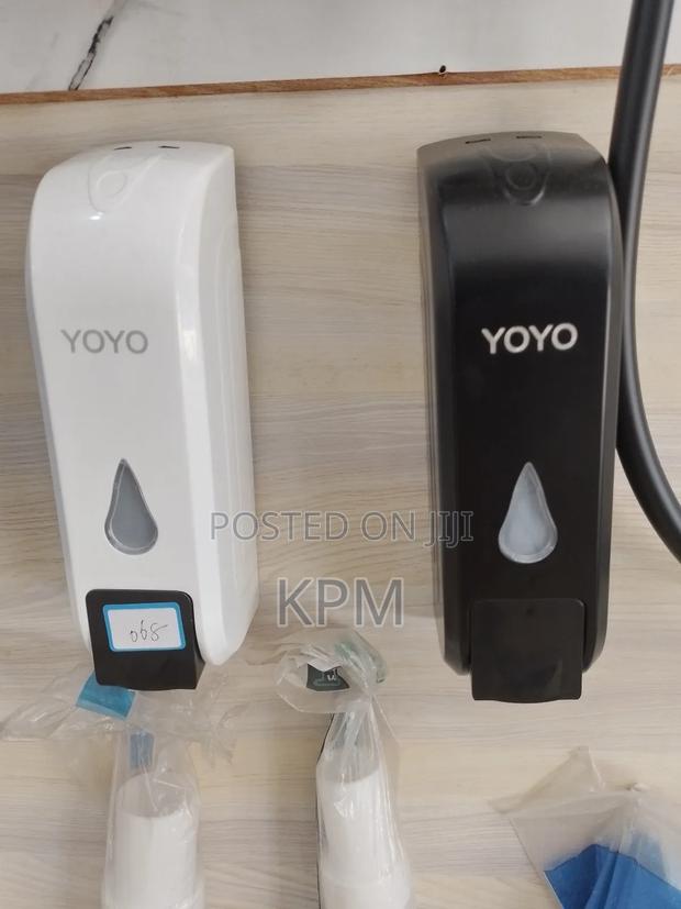 Liquid Soap Dispenser Manual Push · Photo 1