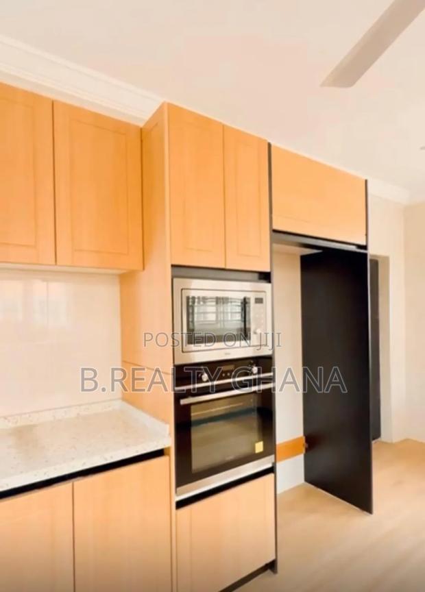 4bdrm House in Palace Mall Area, Spintex for rent · Photo 4