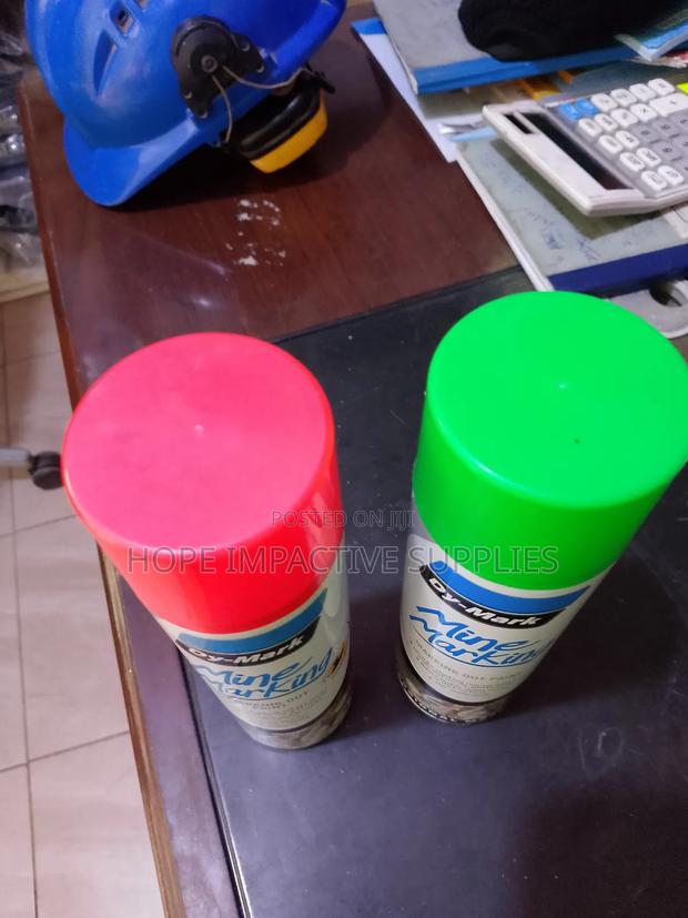 Quality Marking Paint. - Dy-mark - Only Green Available Now. · Photo 2