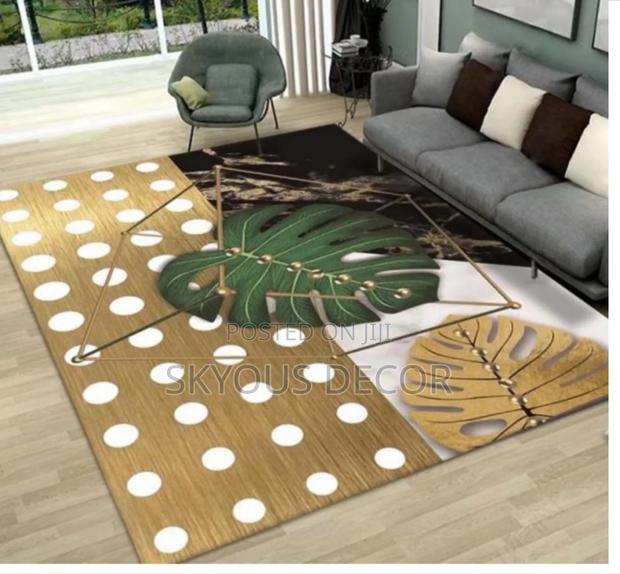 A Flower Design on a 3d Carpet With Beautiful Colour · Photo 1