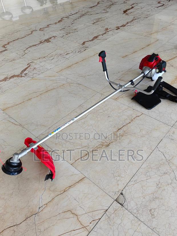 Strong 2in1 4stroke Grass Cutter And Trimmer · Photo 4