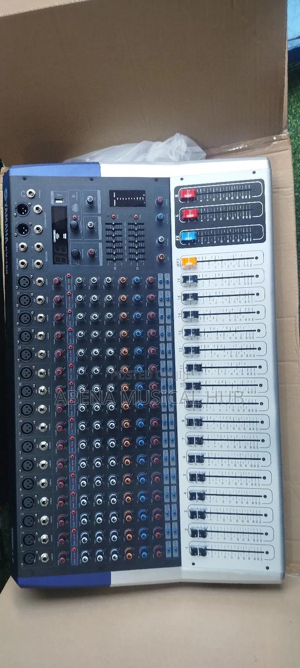 Yamaha ( Kv)16-channel Mixer · Photo 1