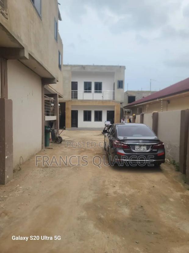 1bdrm Apartment in Francis Quarcoe, Dome for rent · Photo 3