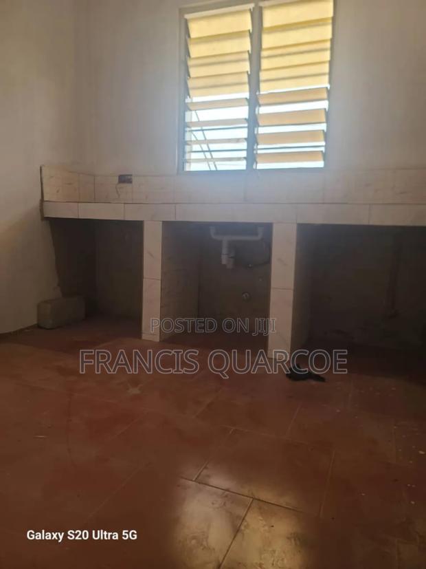 1bdrm Apartment in Francis Quarcoe, Dome for rent · Photo 6