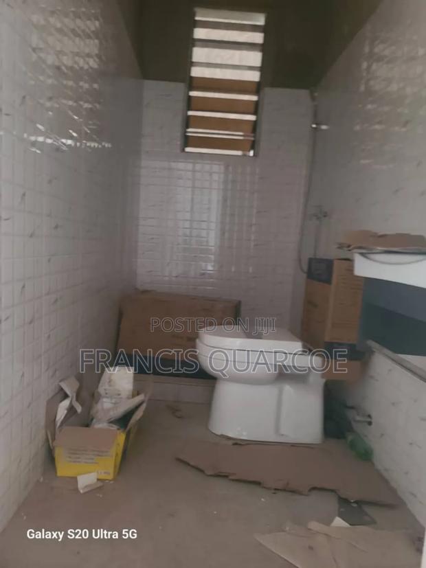 1bdrm Apartment in Francis Quarcoe, Dome for rent · Photo 7