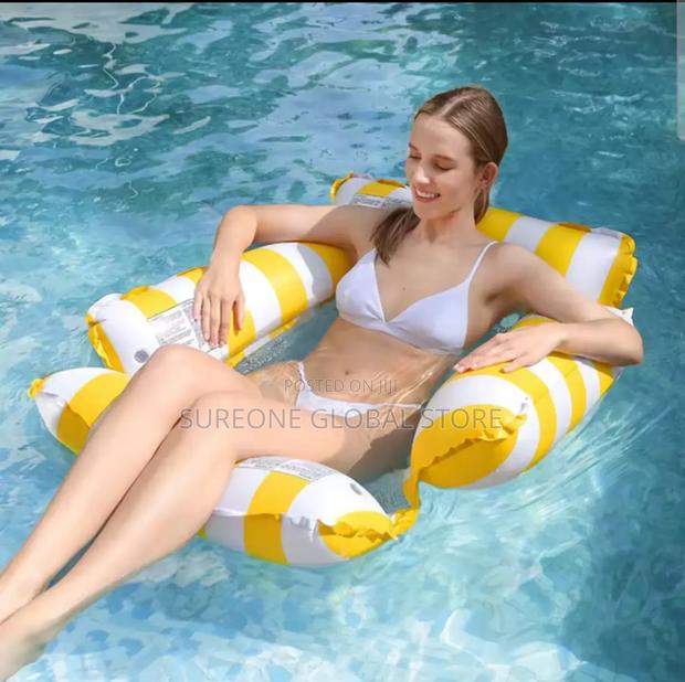 Inflatable Pool Mat Floating · Photo 2