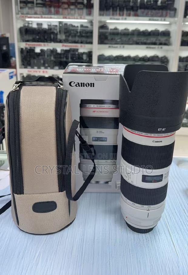 99% New Canon 70-200mm Mark Iii F2.8 Is Usm · Photo 2