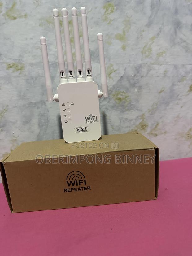 Wifi Repeater · Photo 3