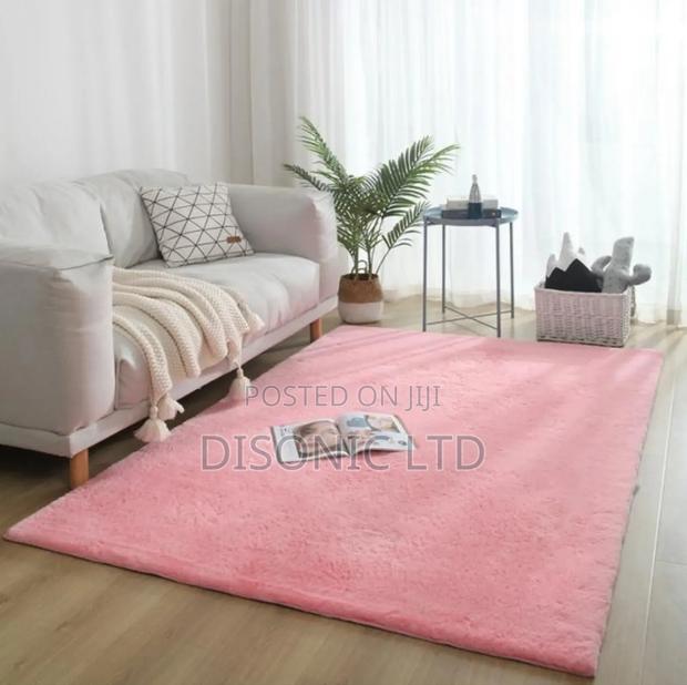 Fluffy Smooth Carpets · Photo 6