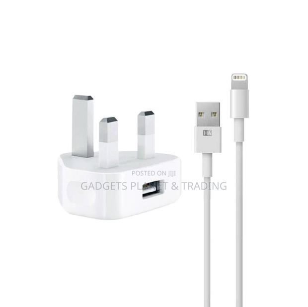 Heatz Hz Single Port Uk Lightning Power Adapter - Zai12 · Photo 1