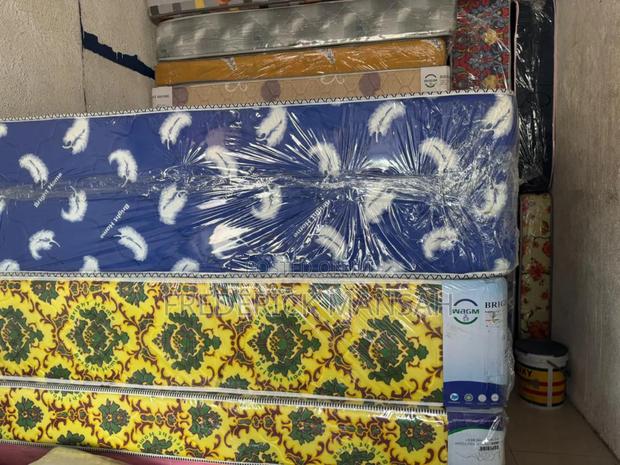 20inches Super High Density Double Mattress for Sale · Photo 1