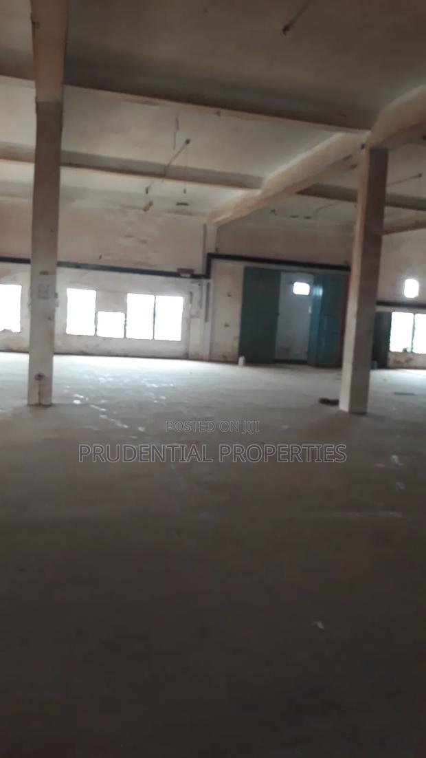 Warehouse for Rent at Abeka Junction · Photo 6