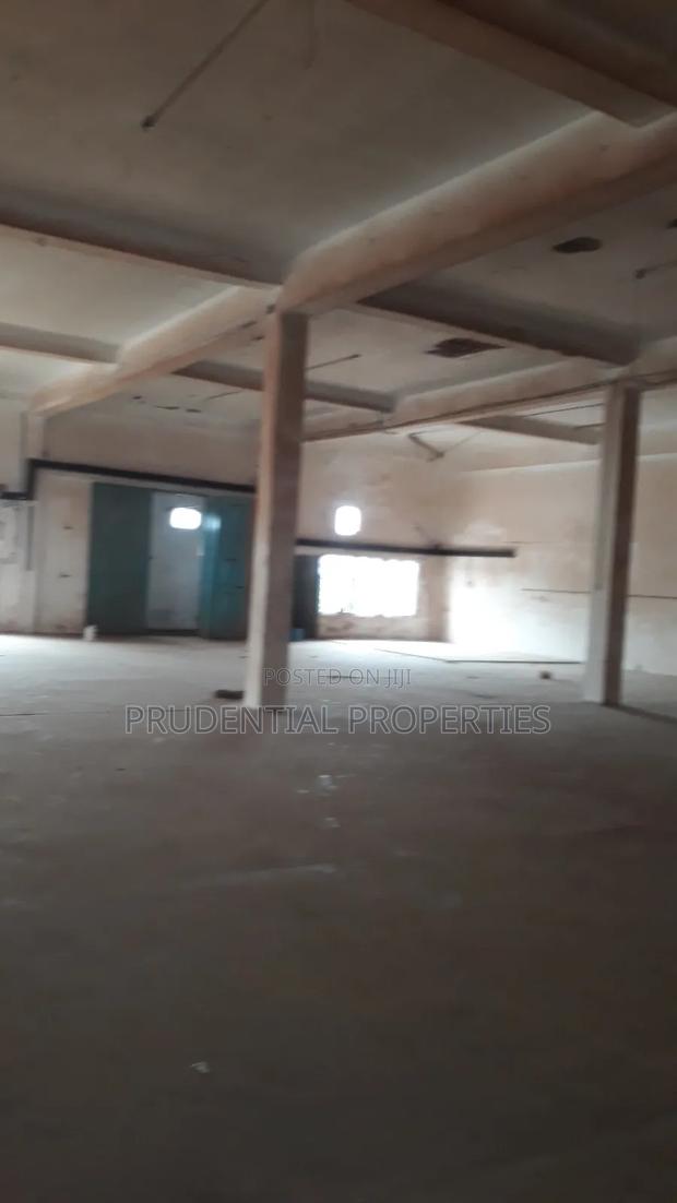 Warehouse for Rent at Abeka Junction · Photo 7