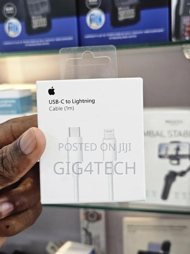 Apple Usb-C to Lighting 1m Cable · Photo 1