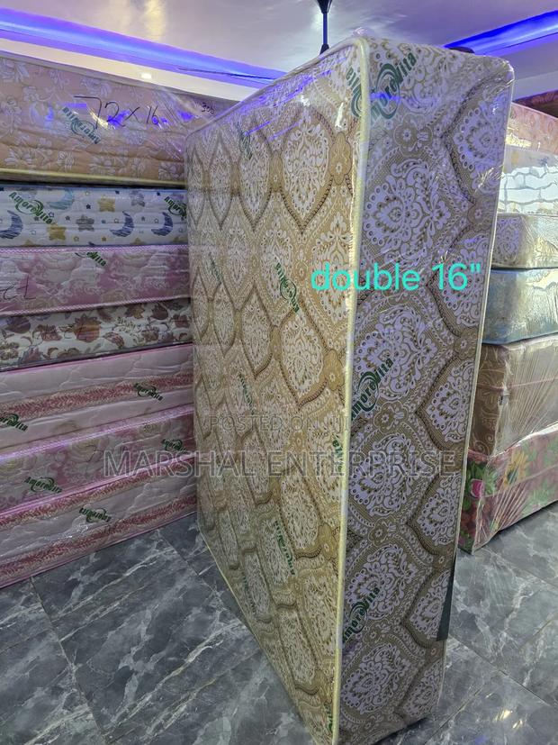 16 Inches Double Size Mattress · Photo 1