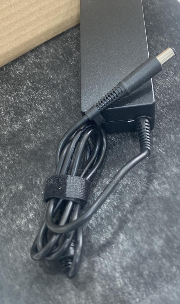 Hp Big Pin 19v 4.74a Replacement Laptop Charger - Black · Photo 3
