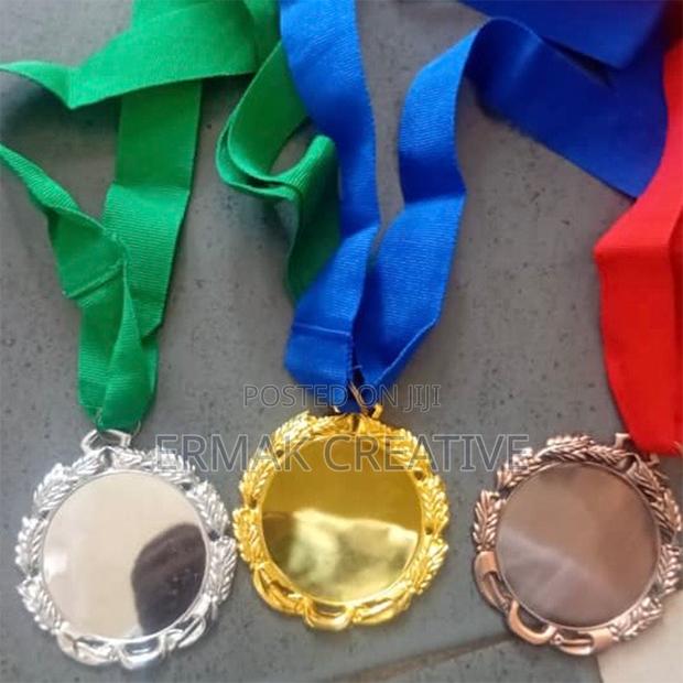 Medals Gold | Silver | Bronze · Photo 3