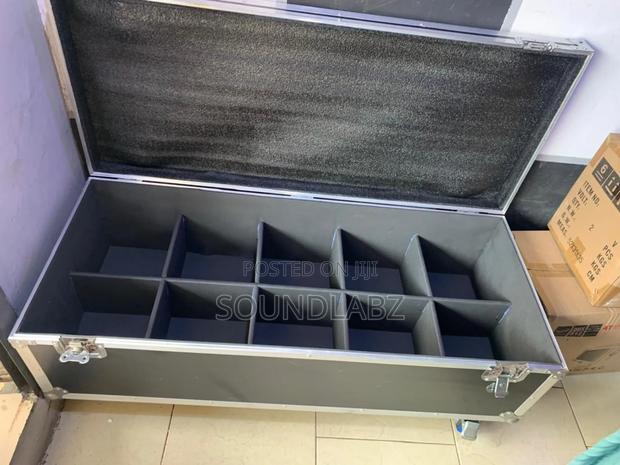Led Par Light Flight Case · Photo 1
